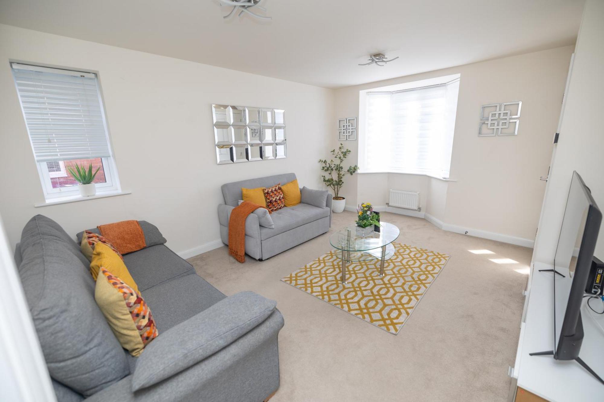 Home In Hugglescote - Long Stays Coalville Exteriör bild